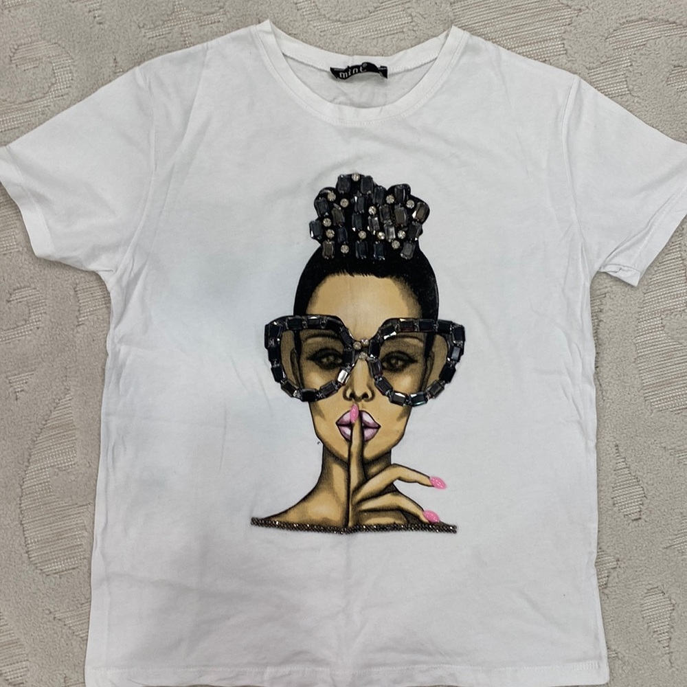 Embellished t-shirt